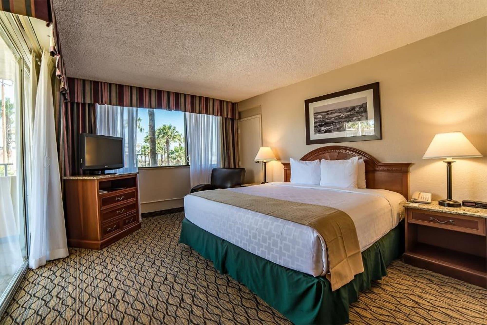Emerald Beach Hotel Corpus Christi Exterior photo